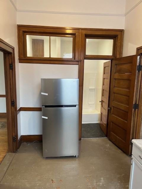 512 N Lincoln St #205 - Photo 6 of 7