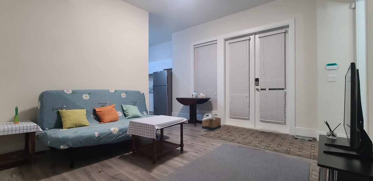 16777 16a Avenue - Photo 3 of 9