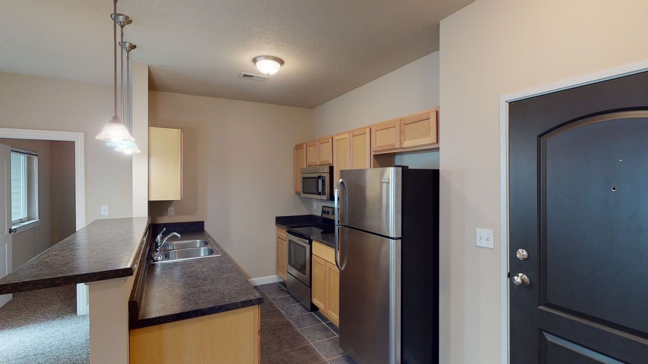 117 Crystal St - Photo 2 of 21