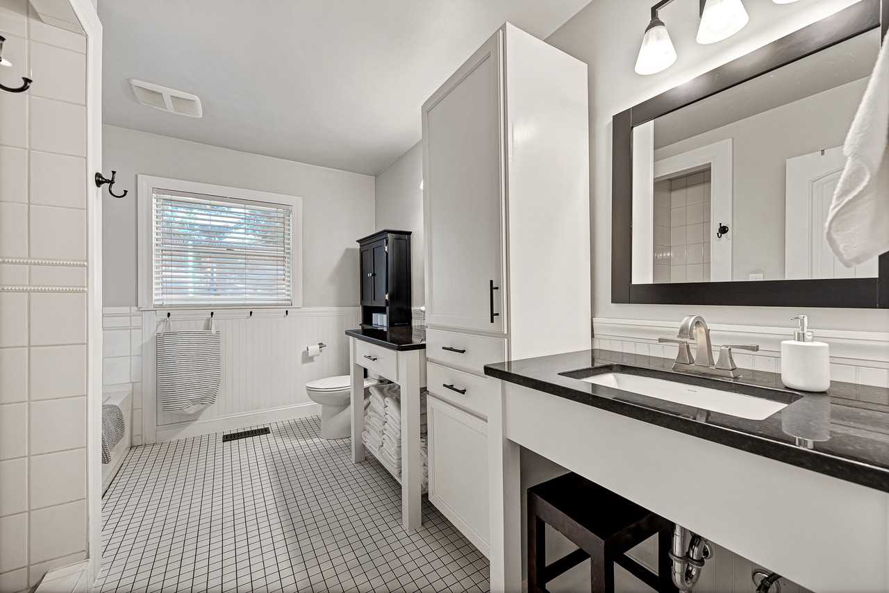 312 S Dogwood St #NA - Photo 6 of 19