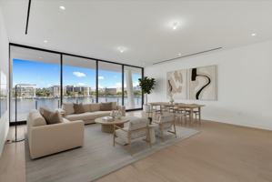 featured image of S Bayshore Dr & Vista Ct