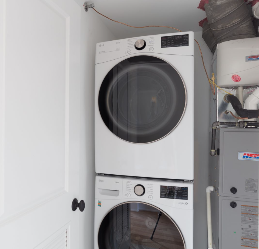 N Western Ave & W Logan Blvd - Photo 2 of 12