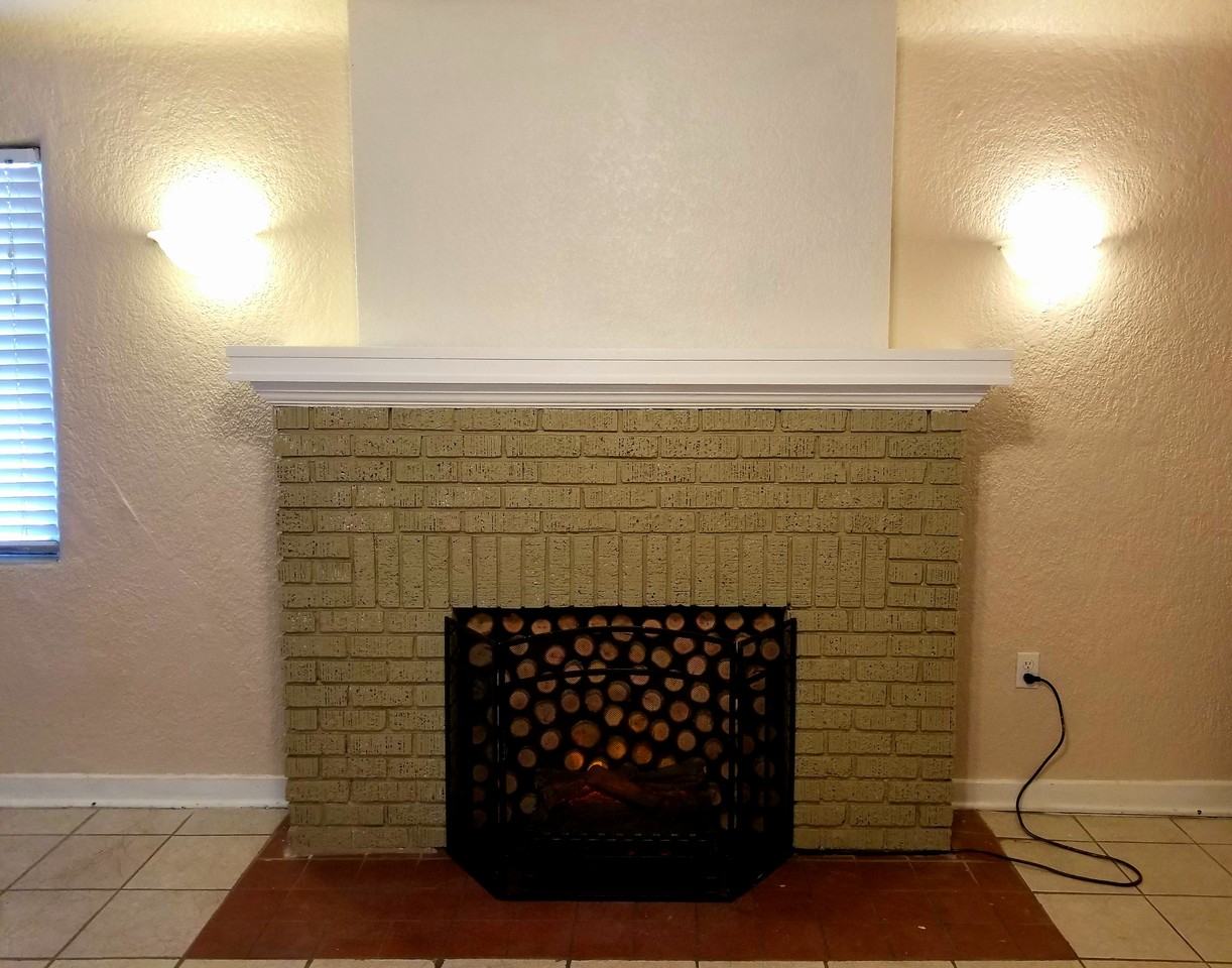 512 E Strawbridge Ave #NA - Photo 5 of 25