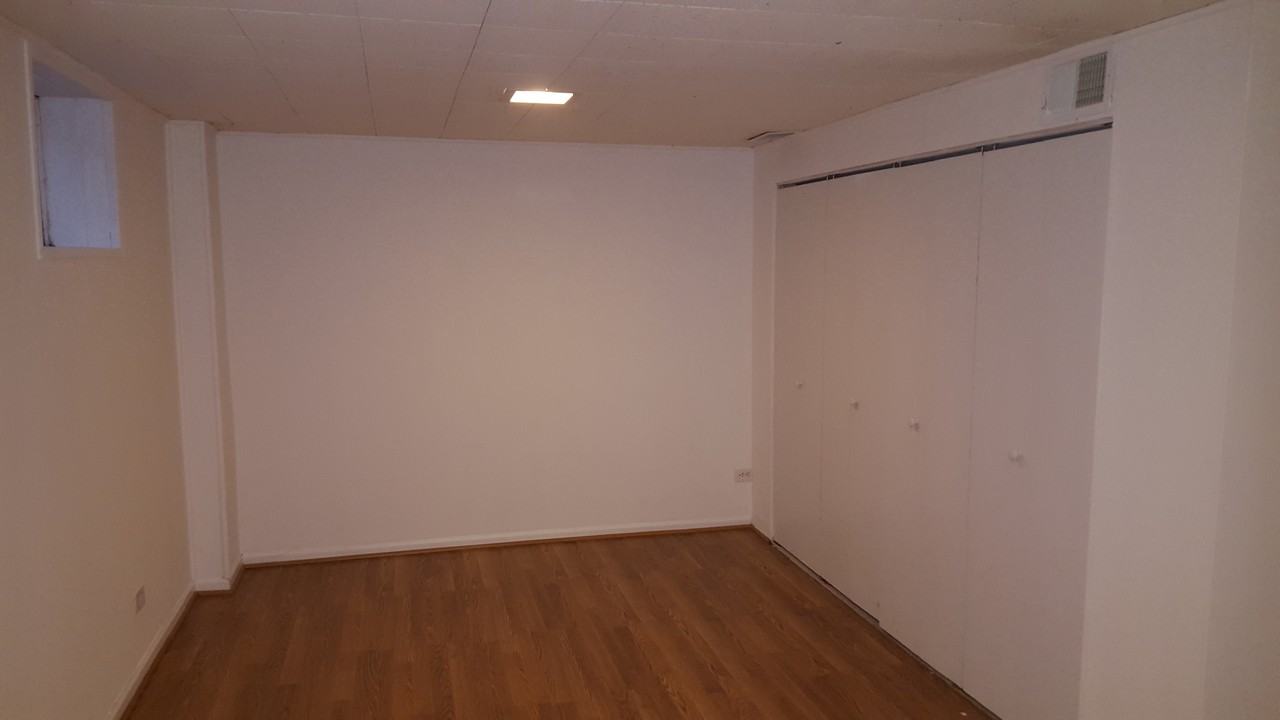 2132 Rugen Rd #C - Photo 7 of 44