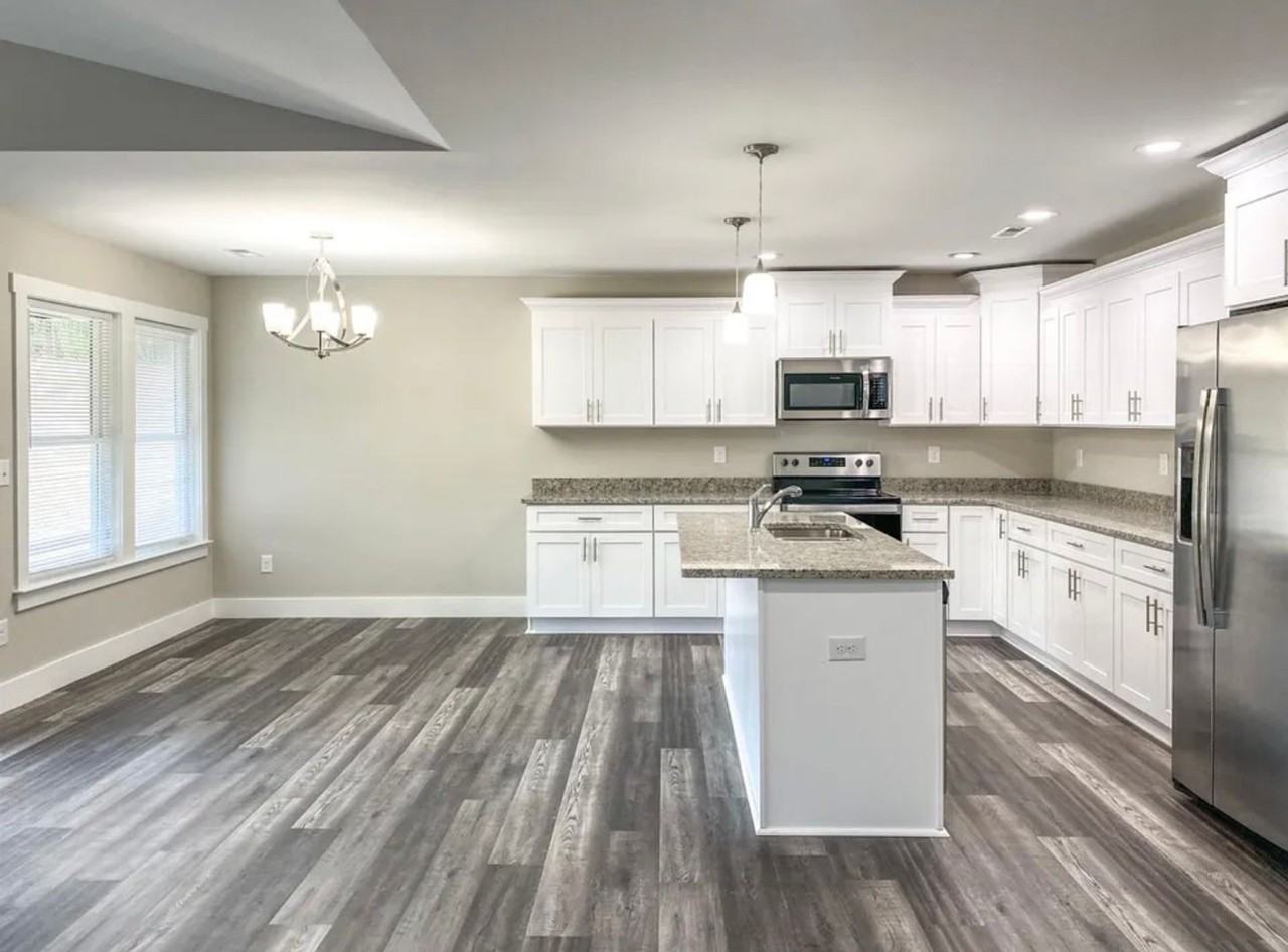 173 Falling Creek Rd - Photo 2 of 19