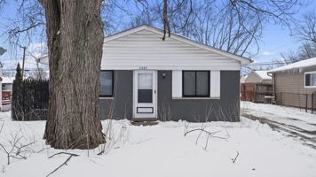 featured image of 15285 Buck St #1