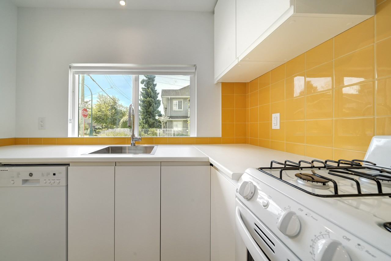 849 Maple Street #1 - Photo 5 of 13