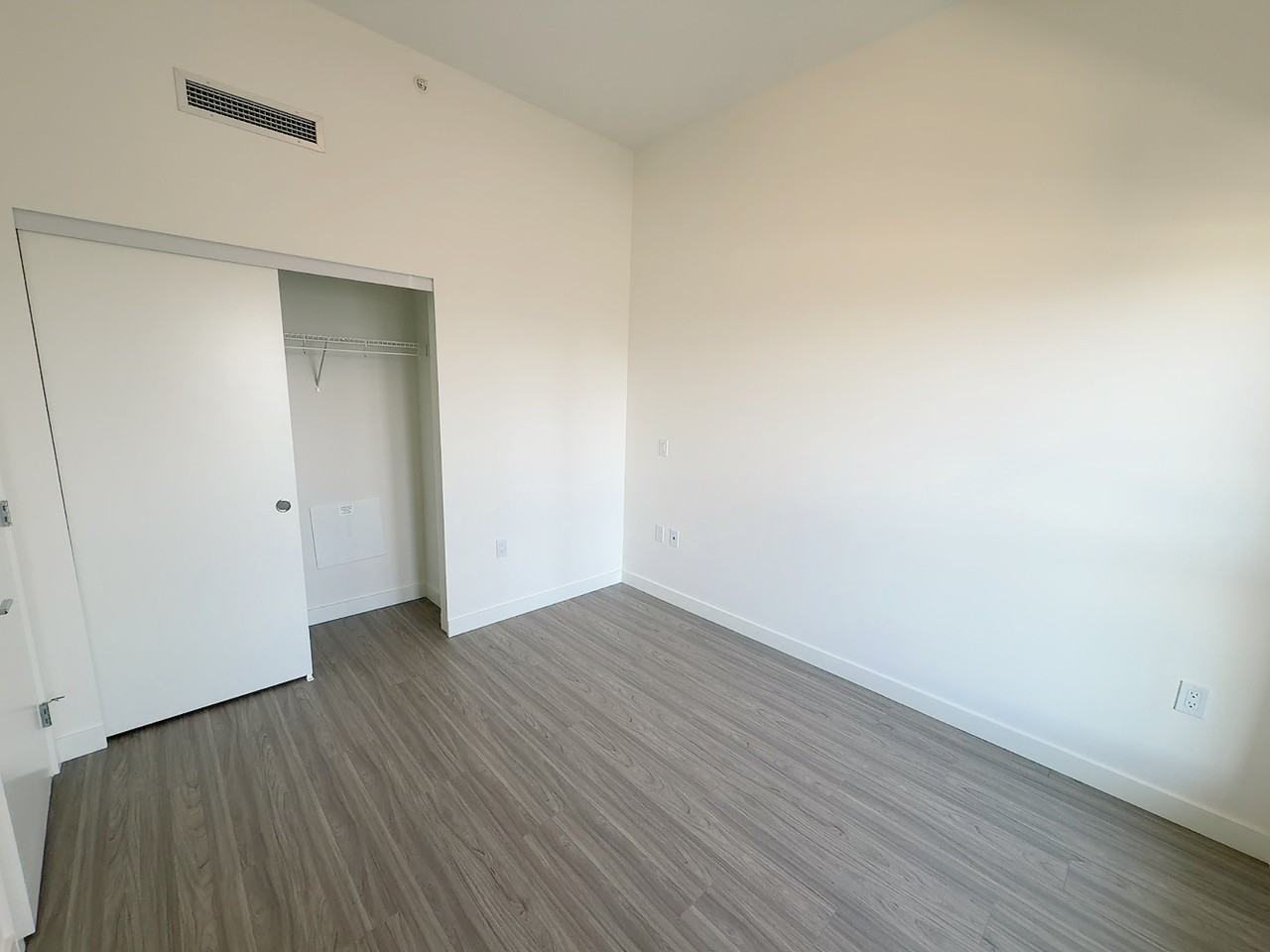 13675 107A Avenue #4th Floor - Photo 7 of 23