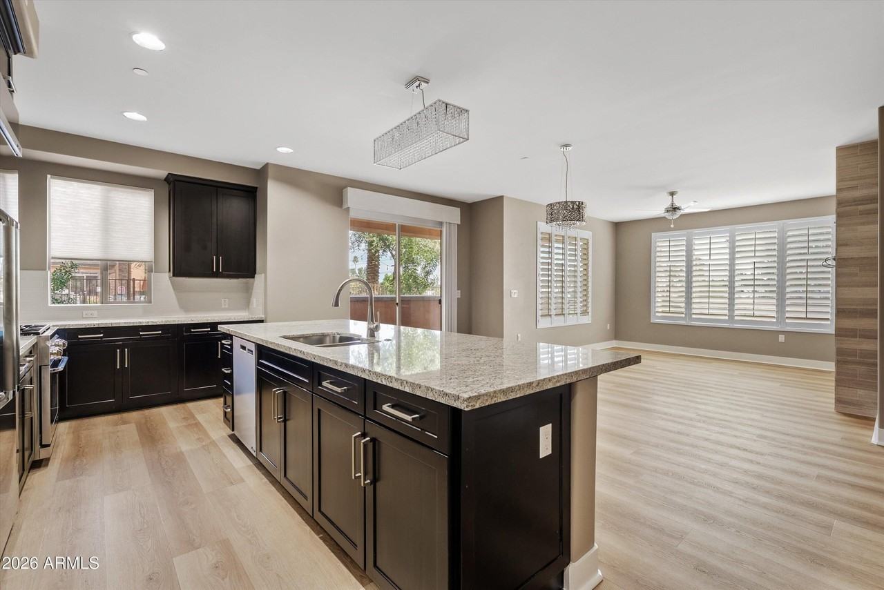 4805 N Woodmere Fairway Unit 1002 #1002 - Photo 4 of 38