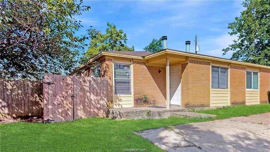 1600 Elizabeth Cir #B