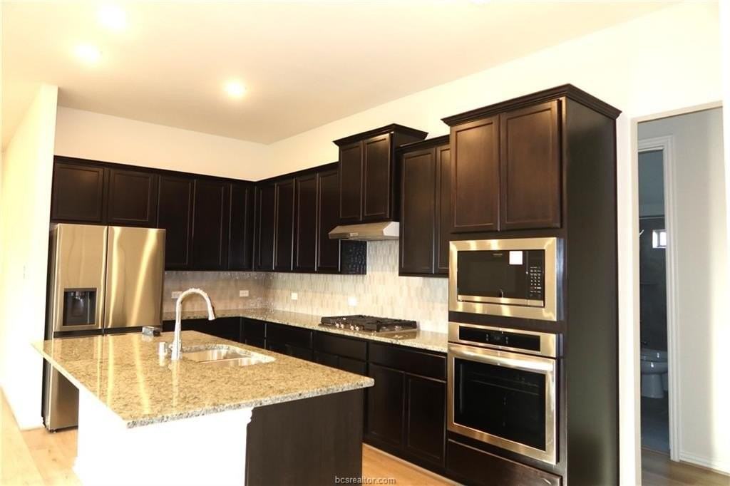 6221 Greenville Dr - Photo 6 of 26