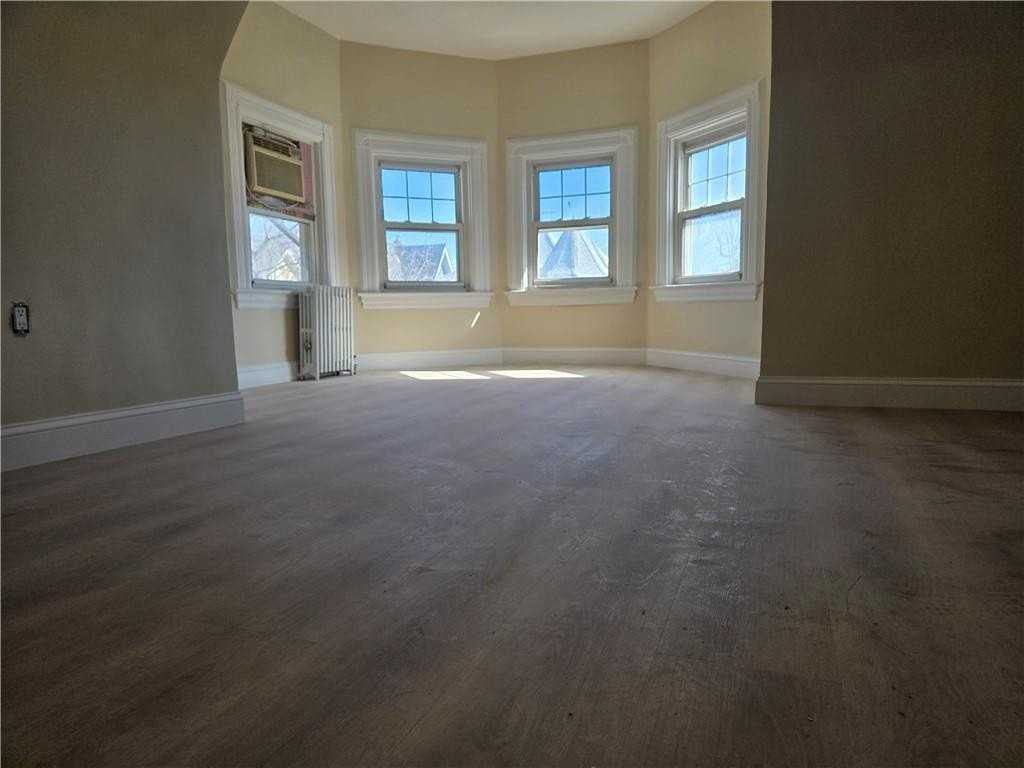 1421 Ditmas Ave #2 - Photo 6 of 10