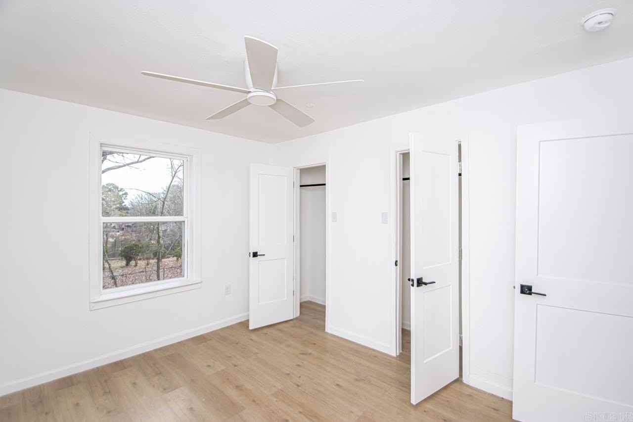 4816 W 30th St - Photo 6 of 9