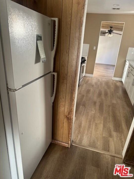 5832 S Sherbourne Dr - Photo 5 of 11