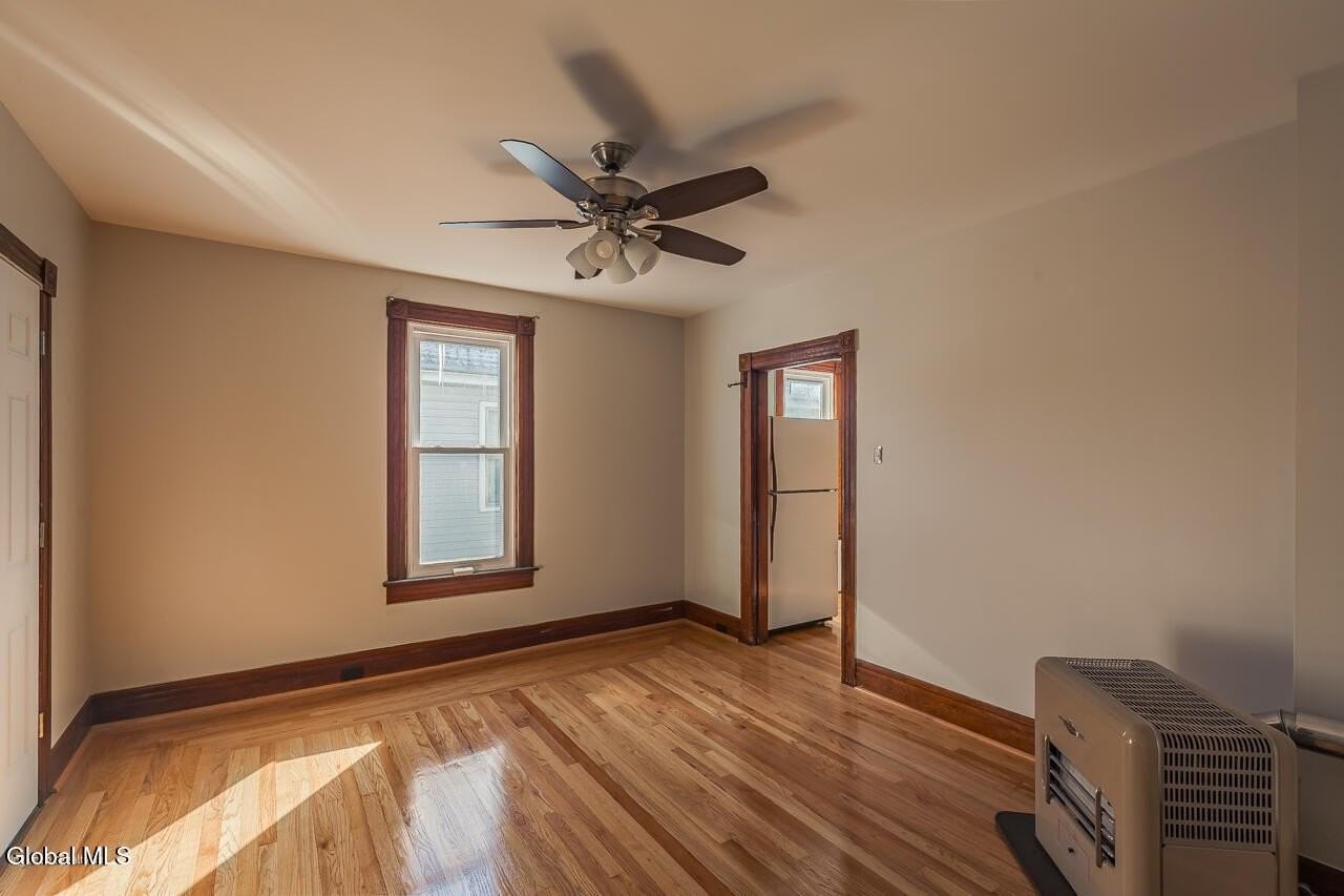 65 Van Derveer St #2ndFLFRONT - Photo 7 of 23