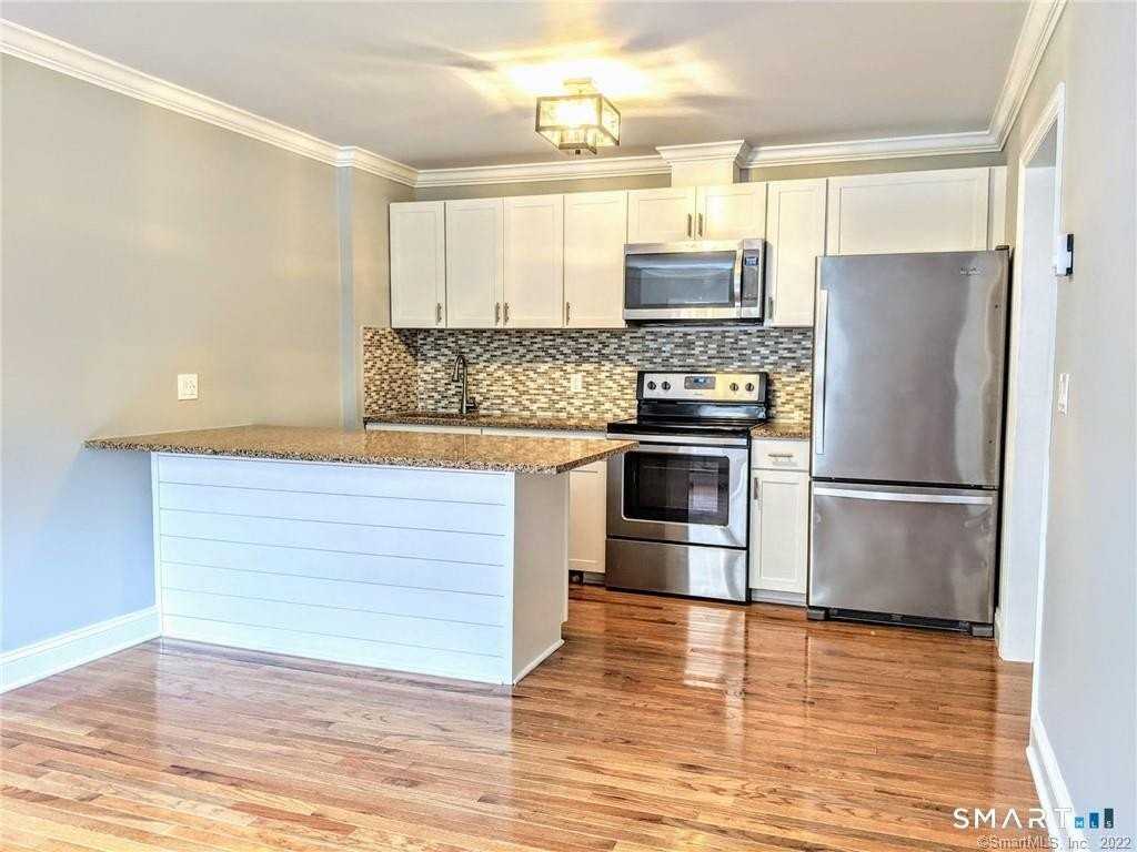 50 North Street unit: Apt 207 #207 - Photo 3 of 14