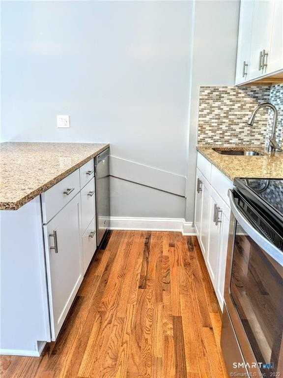 50 North Street unit: Apt 207 #207 - Photo 5 of 14