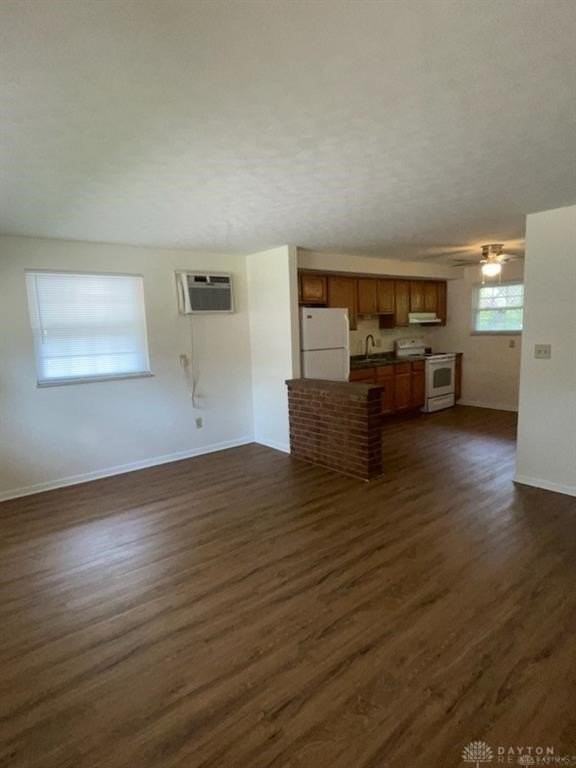 1636 Wilbur Ave #1636 - Photo 2 of 14