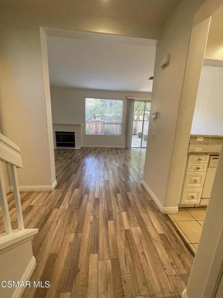 4922 Santo Dr - Photo 4 of 35