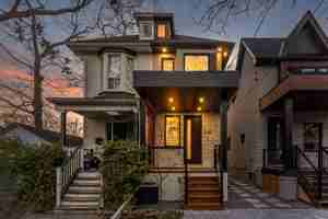 featured image of 230 Willow Ave