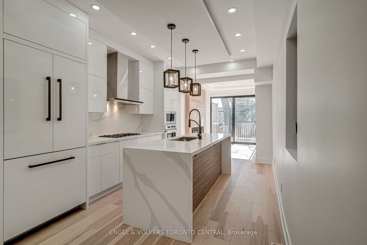 230 Willow Ave - Photo 6 of 27