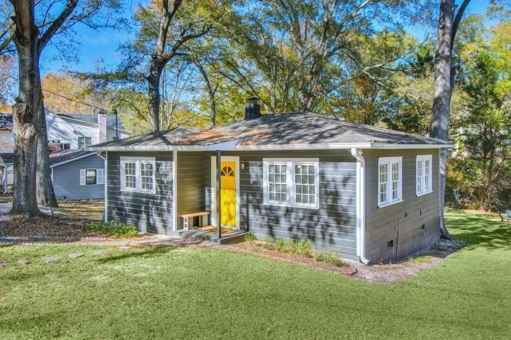 250 Lake Dr - Photo 3 of 32