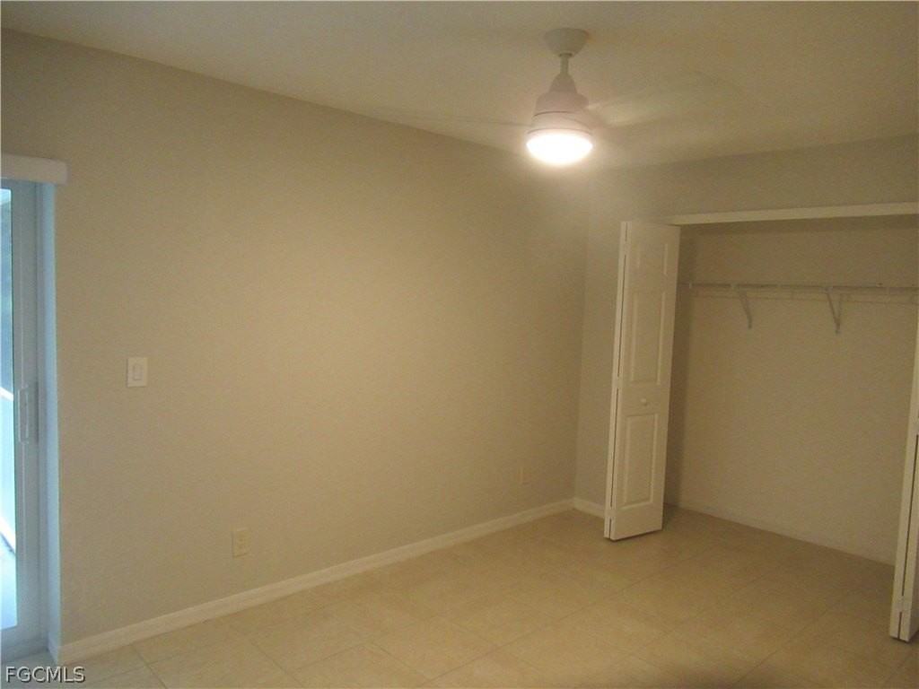 926 Se 8th St - Photo 3 of 13