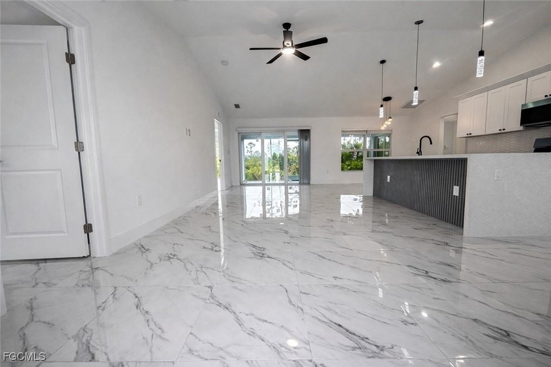 649 Wilmington Pkwy - Photo 3 of 36