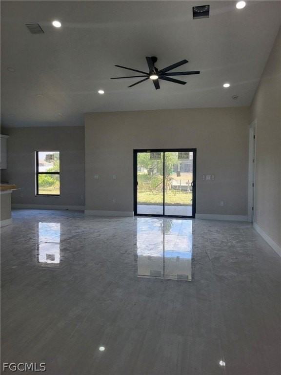 654 Ne 5th Pl - Photo 4 of 42