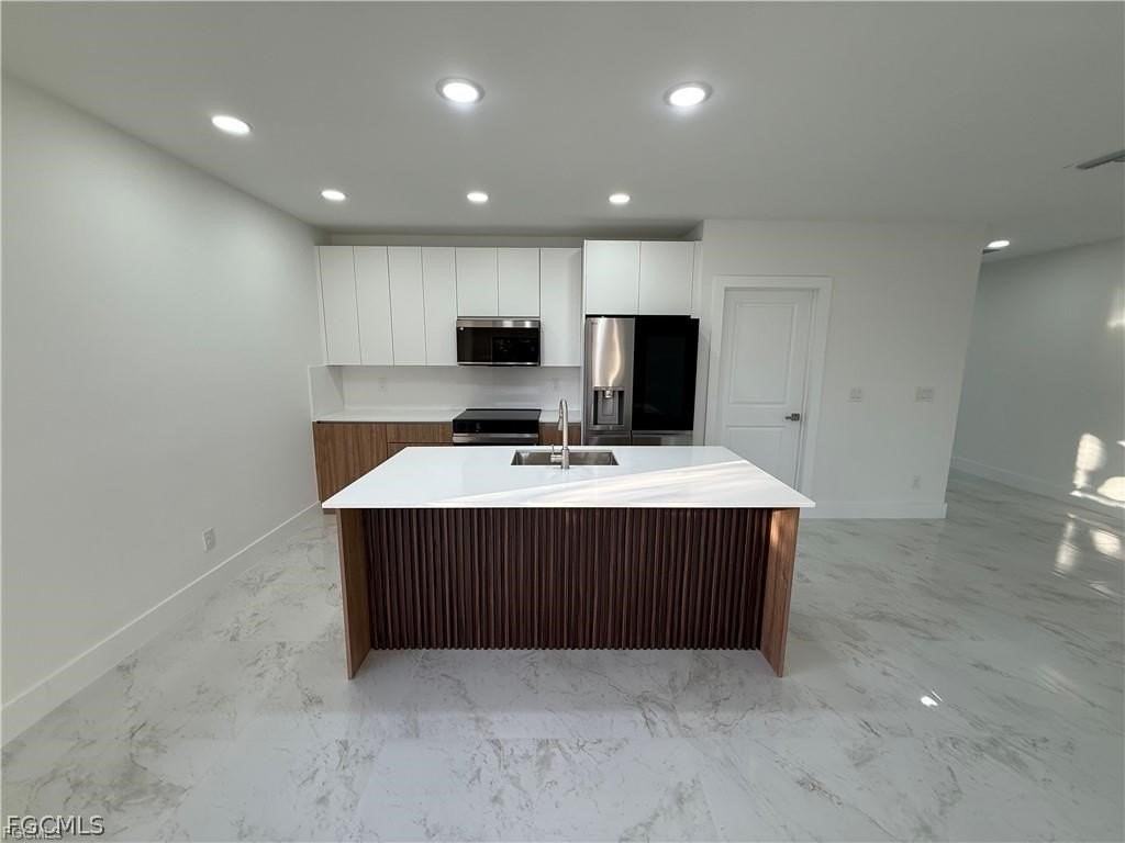 1409 Nw 21st Ct - Photo 5 of 16