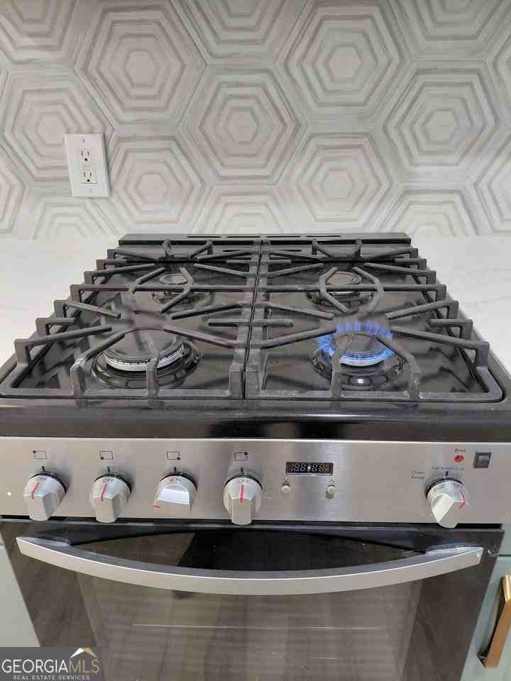 344 Blossom Ave - Photo 3 of 16