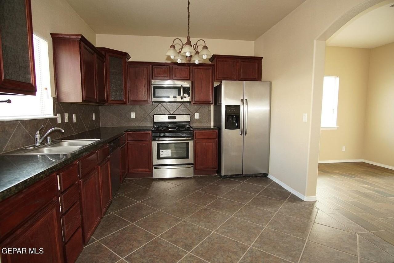 14375 Whisper Mare Ct - Photo 7 of 25