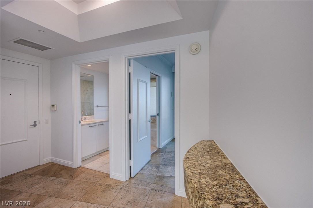 222 Karen Ave #1802 - Photo 4 of 29