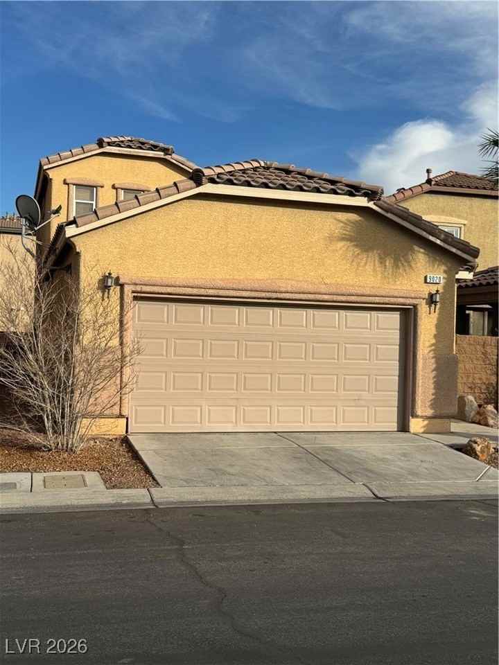 9020 Partridge Hill St - Photo 2 of 23