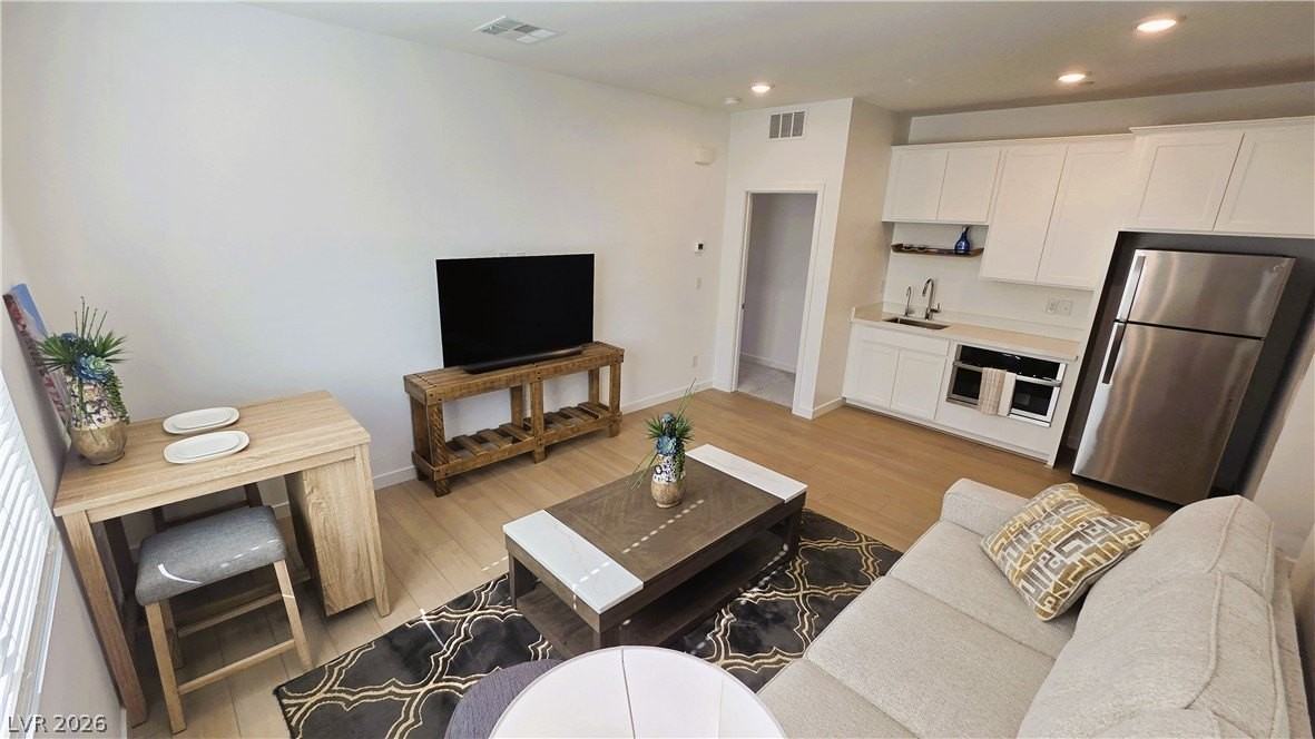 509 Arthur Pointe St #0 - Photo 6 of 14