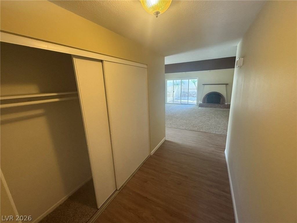 4171 Victoria St - Photo 7 of 44