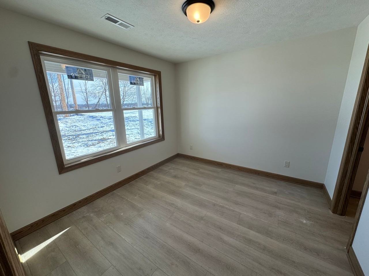 248 Shreve Rd - Photo 4 of 15