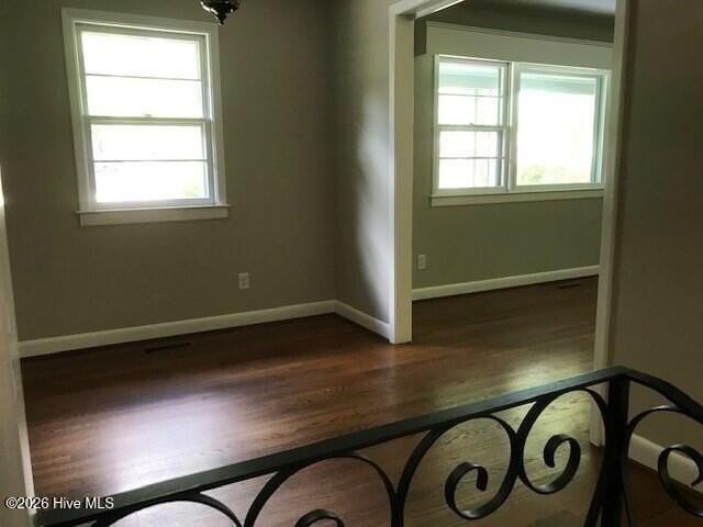 2808 Lyndon Ave - Photo 5 of 17