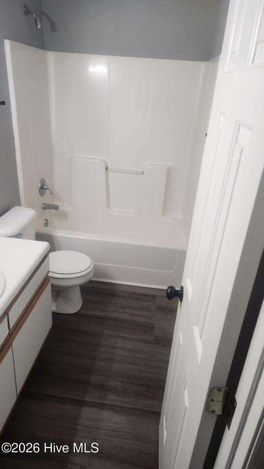 2708 Bluff View Dr Unit A #A - Photo 4 of 6