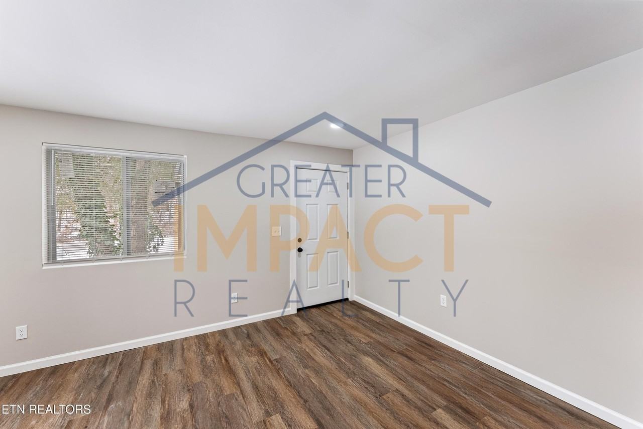 2508 Legion Dr - Photo 6 of 19