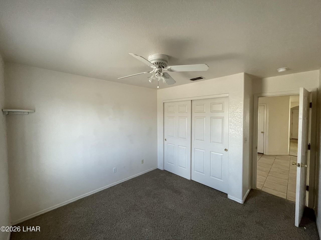 3041 Caliente Dr Apt 102 #102 - Photo 6 of 8