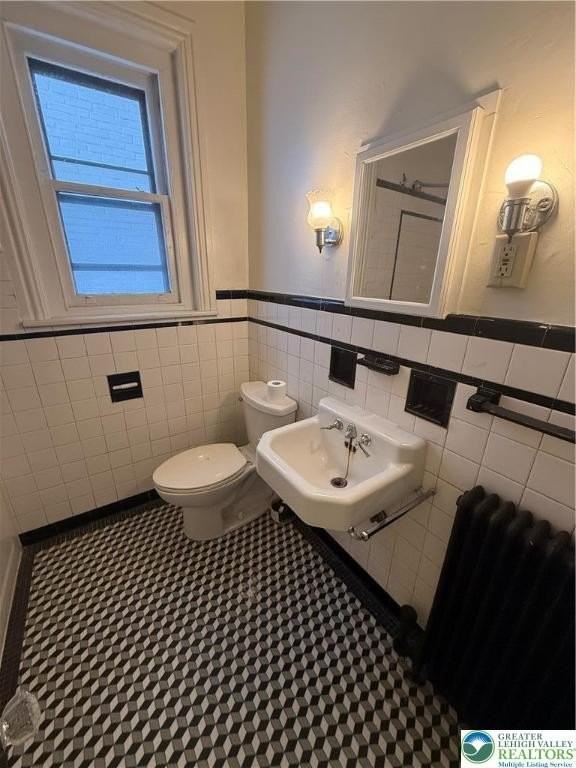 326 W Broad St Apt 1 #1 - Photo 6 of 9