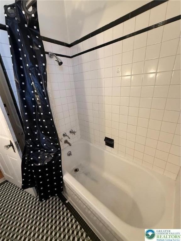 326 W Broad St Apt 1 #1 - Photo 7 of 9