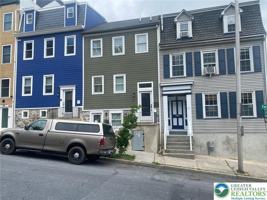 featured image of 515 Ferry St
