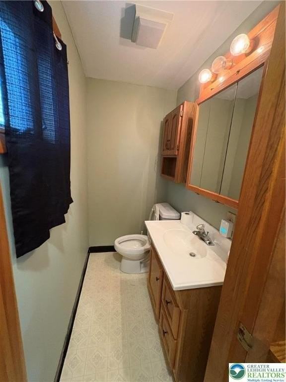 210 S 9th St - Photo 6 of 21