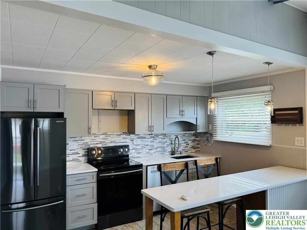 1522 Elayne St - Photo 7 of 25