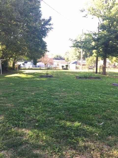 1820 W Webster St - Photo 2 of 10