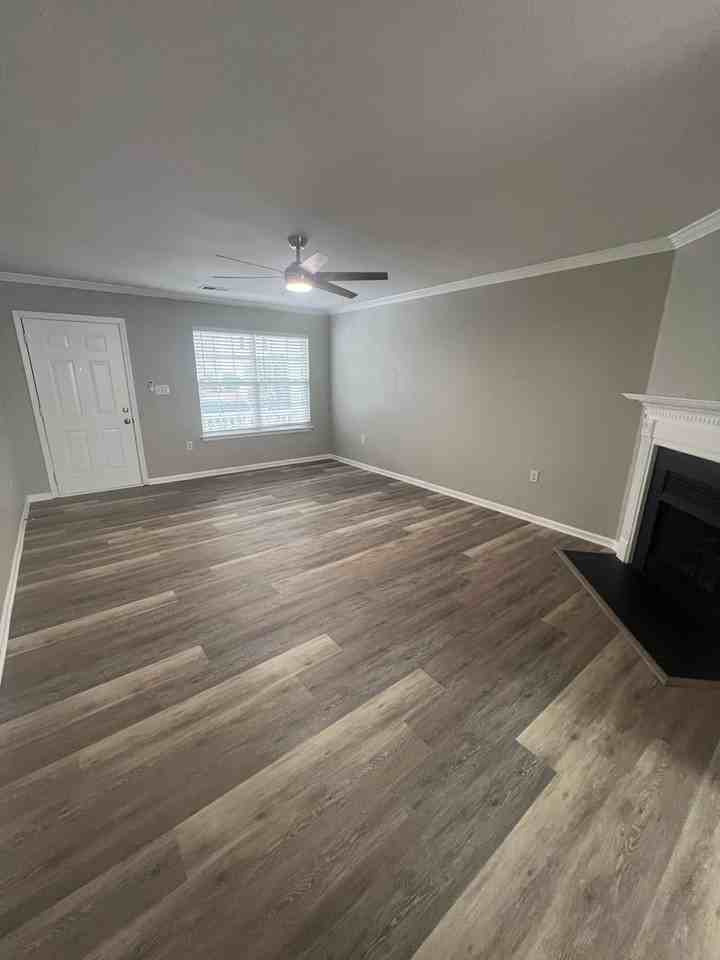 4539 Christenbury Hills Ln - Photo 3 of 27