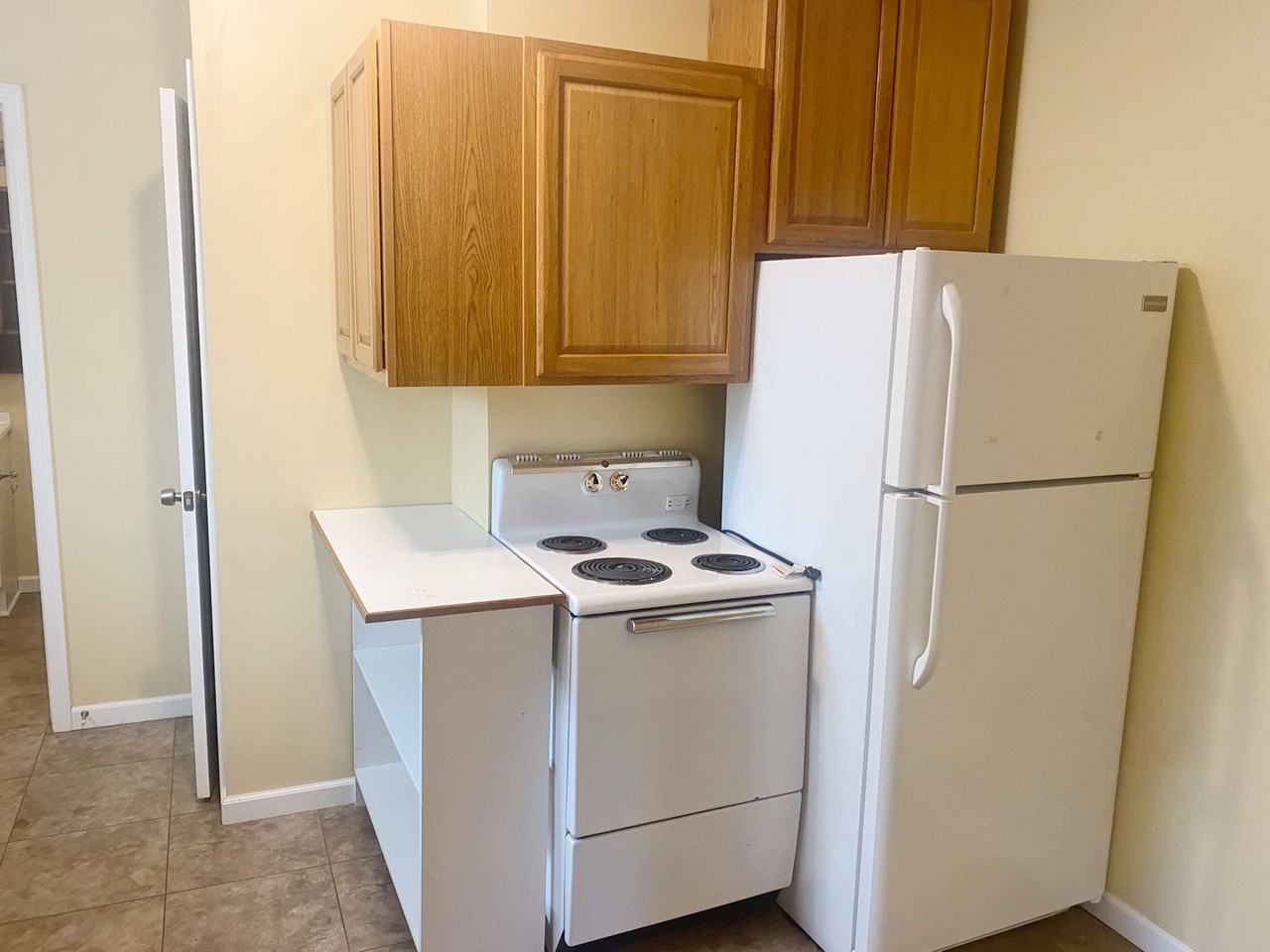 1125 Houston St - Photo 3 of 7