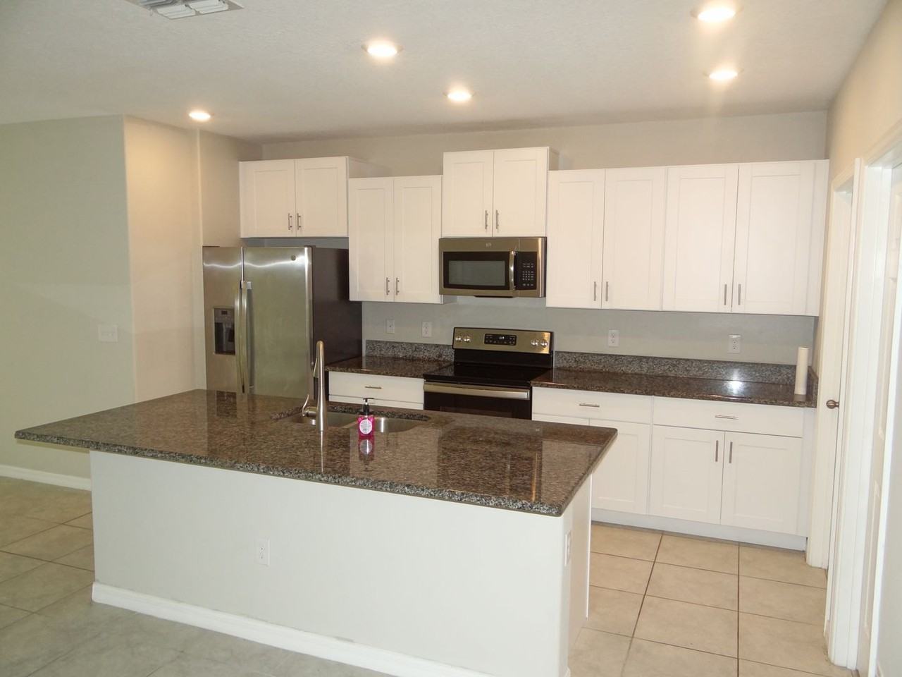 5923 Tremeza Pl - Photo 2 of 32